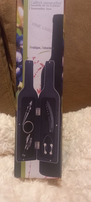 Zestaw do  otwierania wina