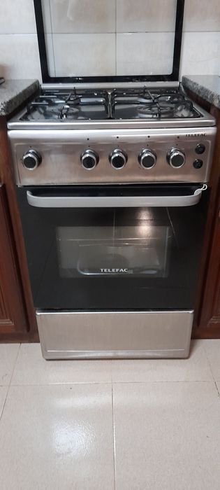 Fogão telefac com 4 bicos