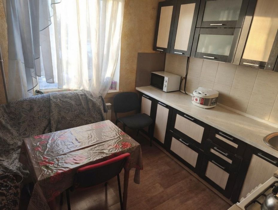 Продам квартиру в Катюжанці