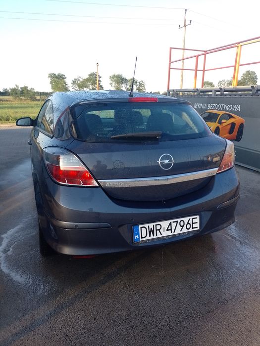 Opel astra h gtc 1.6  LPG zamiana na fiata 500