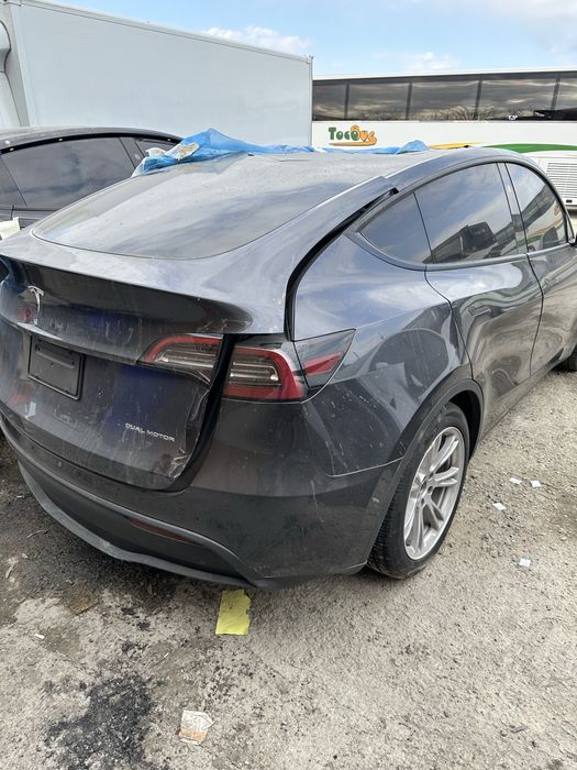 Щойно заїхала на розбір Model Y 2024 PN01