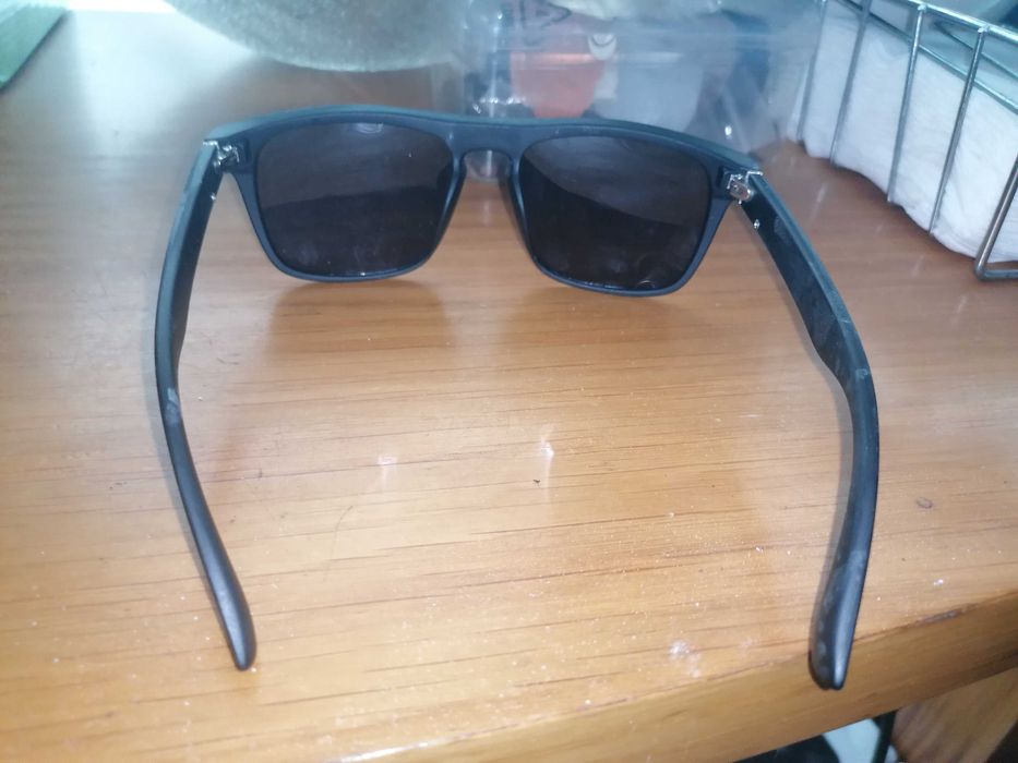 Par oculos usados polarised