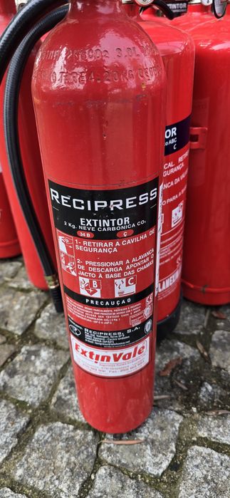 Extintores recentes