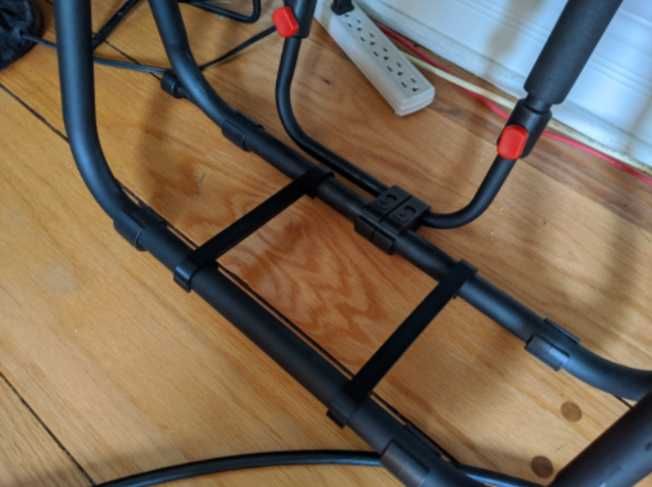 Braçadeira de pé Playseat Challenge