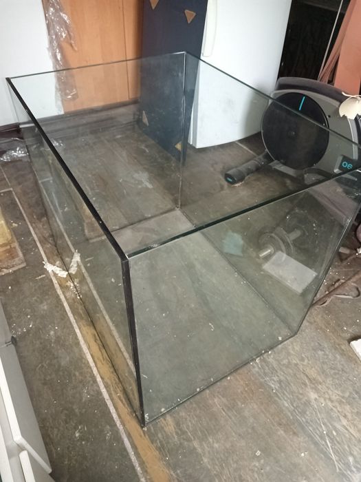 Akwarium gr.ścianki 1cm.mocne!