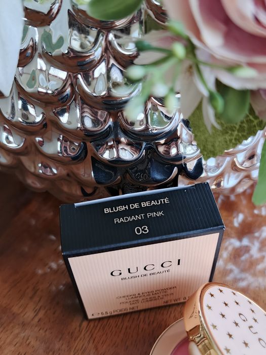 Gucci Blush de Beauté 03 Radiant Pink – róż do policzków i powiek