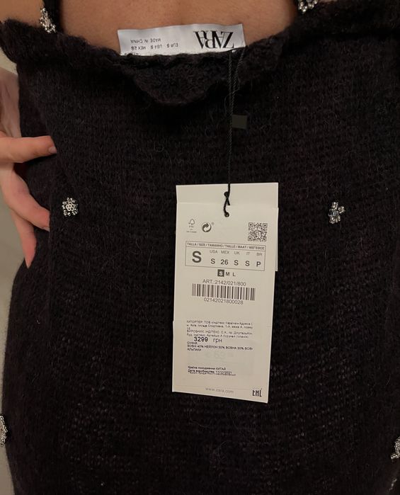 Сукня вʼязана з шерсті та альпаки зі стразами зара zara