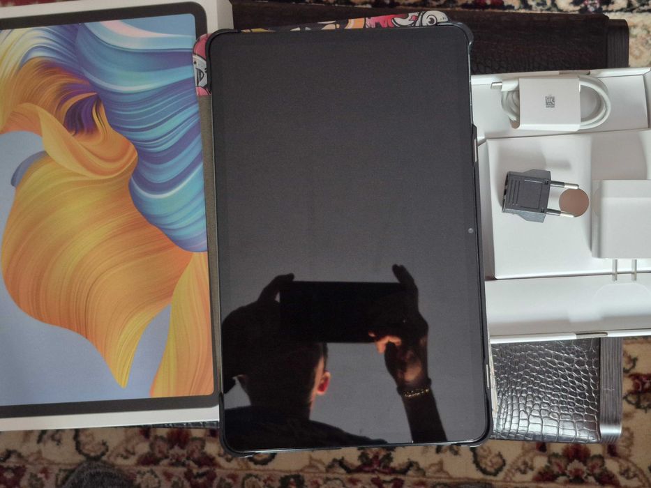 Планшет Honor PAD 8. 6(4+2)/128 12 дюймов 2К,  модель 2022