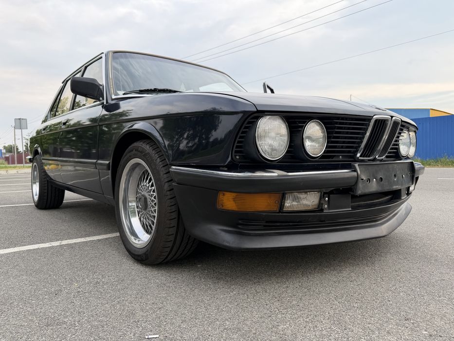 Bmw 5 series e28 багата комплектація