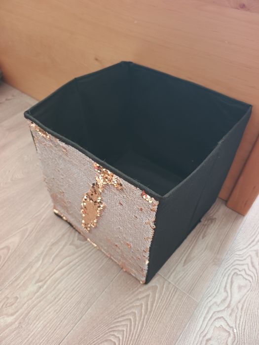 Короб для зберігання з паєтками 30*30*30
