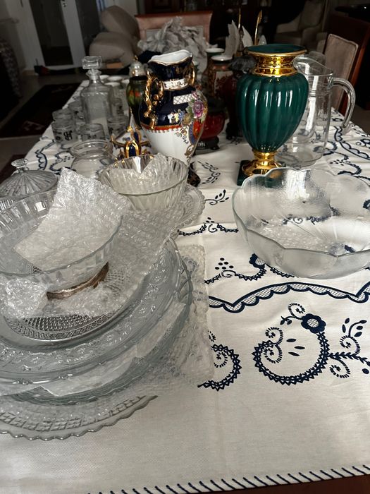 Lote de peças de decoração e de utilidade , novas nunca utilizadas.
