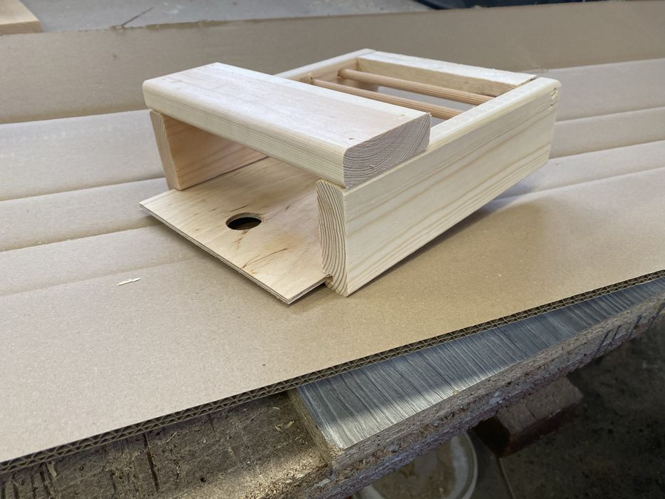 Akcesoria do Gołębi cele lęgowe od 40 zł