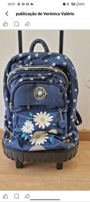 Vendo mochila usada em bom estado.