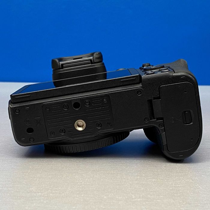 Nikon Z6 (Corpo) - 24.5MP