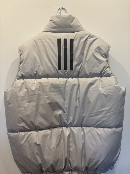 жилетка  adidas