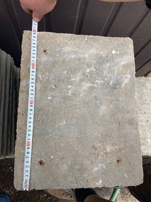 Продам б/у плитку товщина 3 см