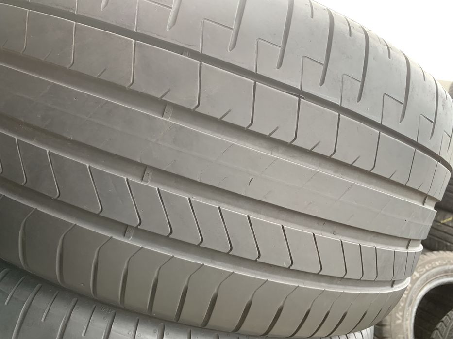 285/40R20 Pirelli 2023рік (2шт)