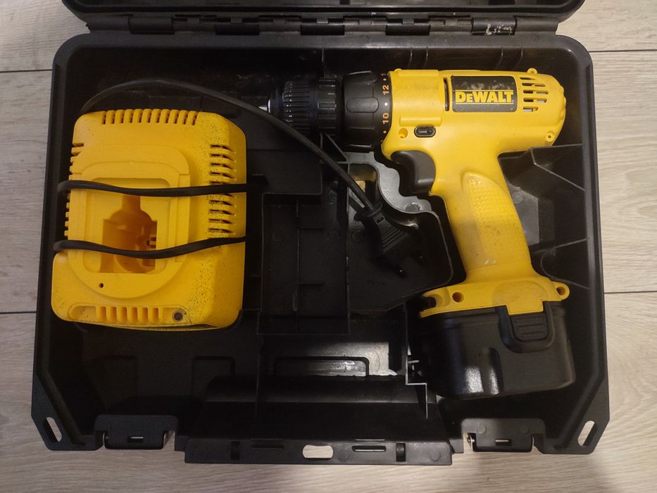 Wkrętarka DeWalt DW 907 12V