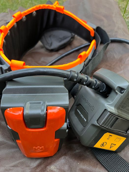 Pas na akumulatory Husqvarna FLEXI z zestawem adaptera 590776702