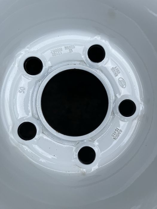 Orginal Felgi Stalowe Land Rover Defender 255/70R18 Michelin Opony