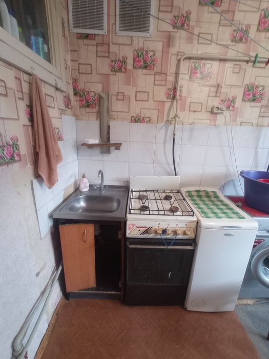 Продам гостинку метро 23 августа 5 мин