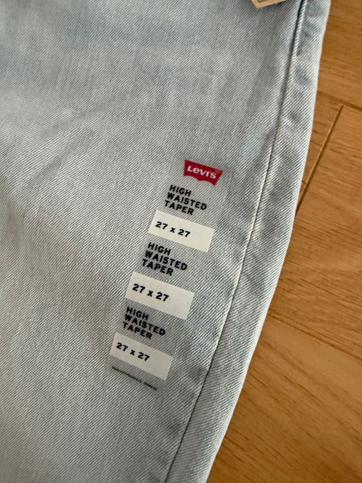 Джинси Levi’s жіночі