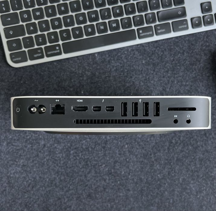 中古 Mac mini (2014) i5 16GB 128GB+1T Amazon.com: Apple 2014 Mac Mini with 2.8GHz Intel Core i5