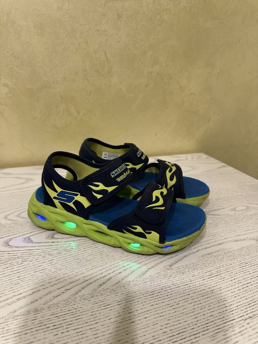 Босоніжки Skechers оригінал, 35 р (22 см)