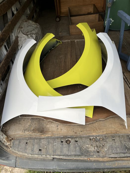 Blotnik Corvette c8 lewy, prawy