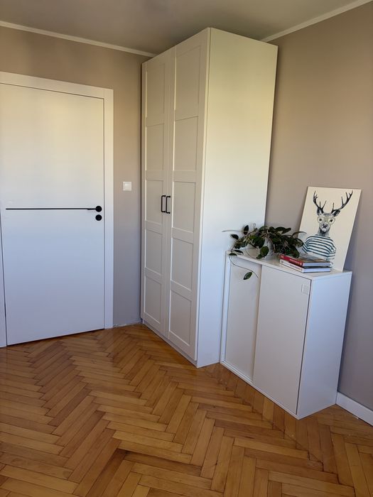 Pokoj w mieszkaniu studenckim  2 min  od  Campusu UAM Ogrody