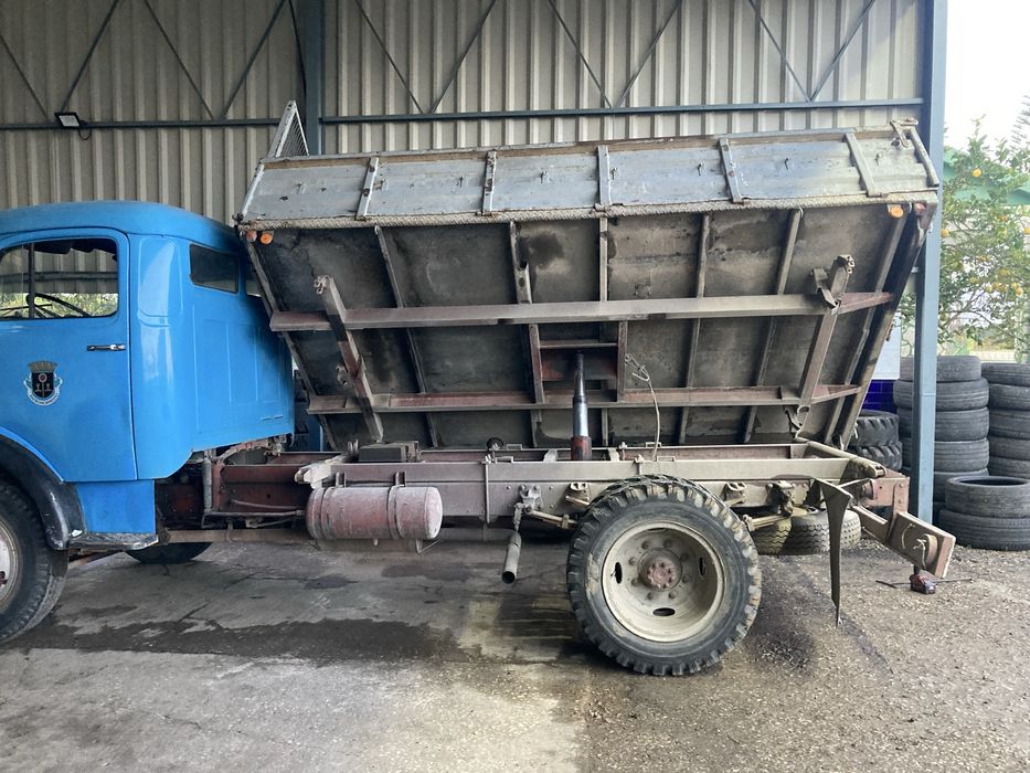 Mercedes l710 com bascula