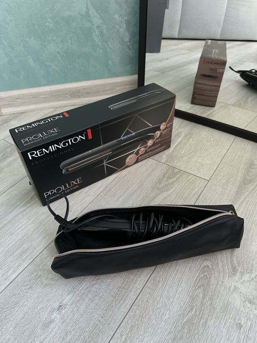 Випрямляч волосся з плаваючими пластинами remington