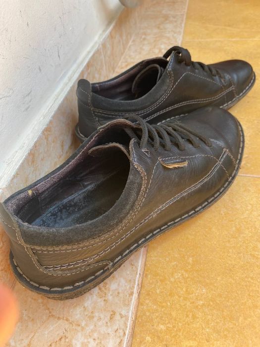 Продаю шкіряні кеди