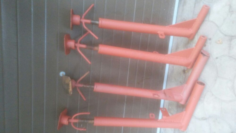 Домкрат. Винтовая опора