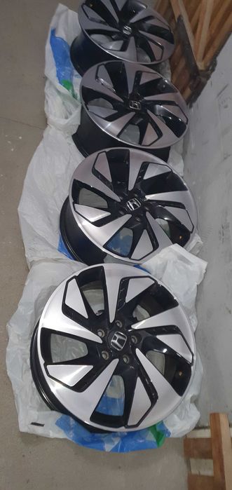 ALUFELGI 18" oryginalne do Hondy CR-V Cena 475zł/szt do negocjacji