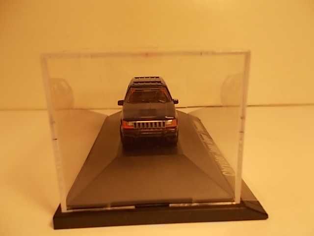 1:87 herpa - jeep grand cherokee granatowy