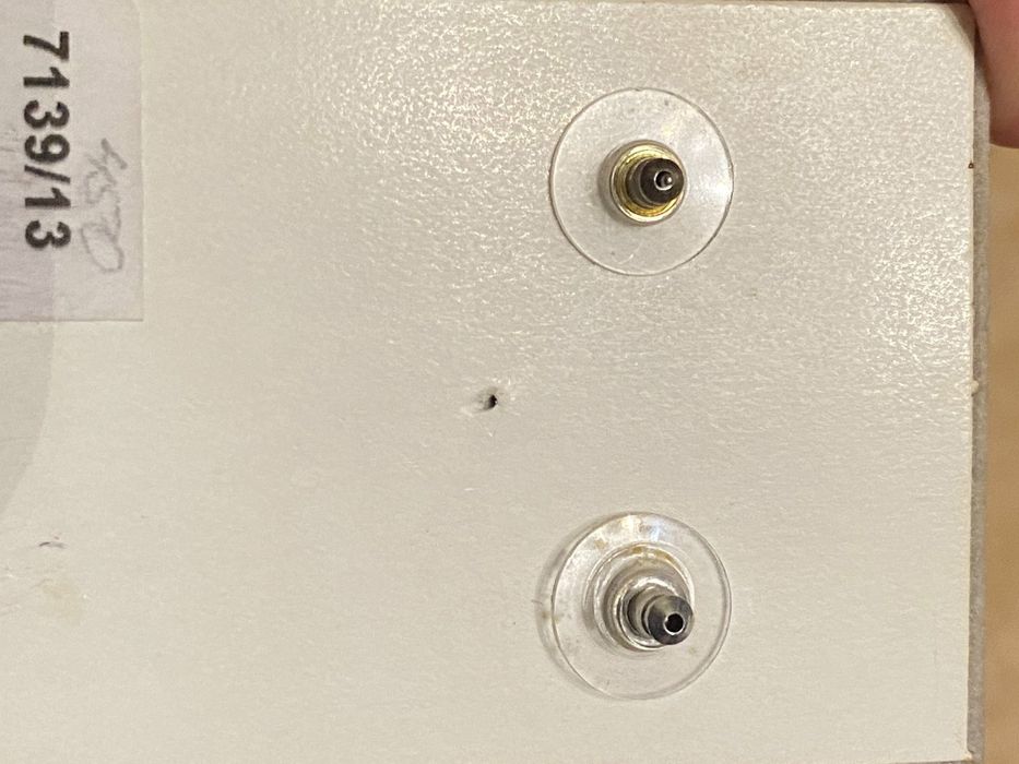 Продам   сережки