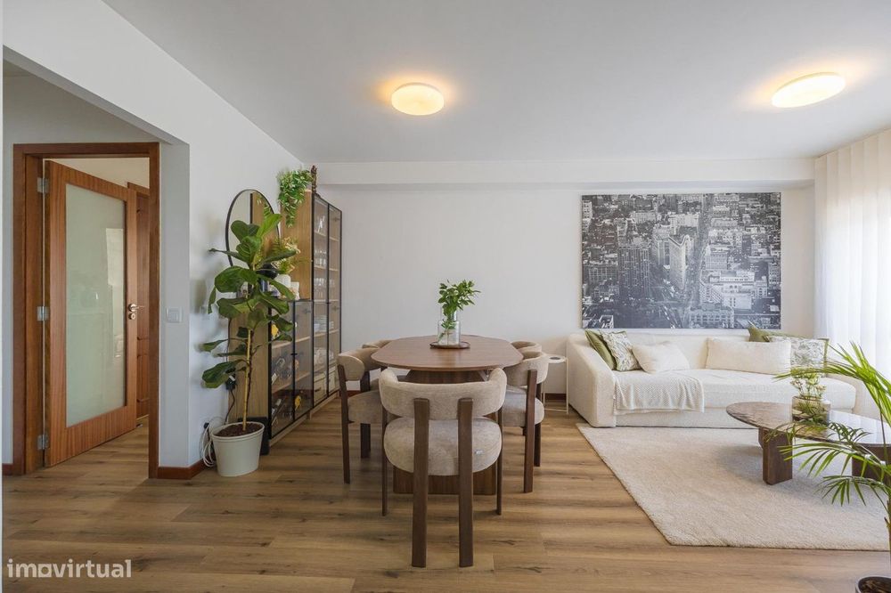 Apartamento T3 Totalmente Renovado em Gueifães – Excelente...