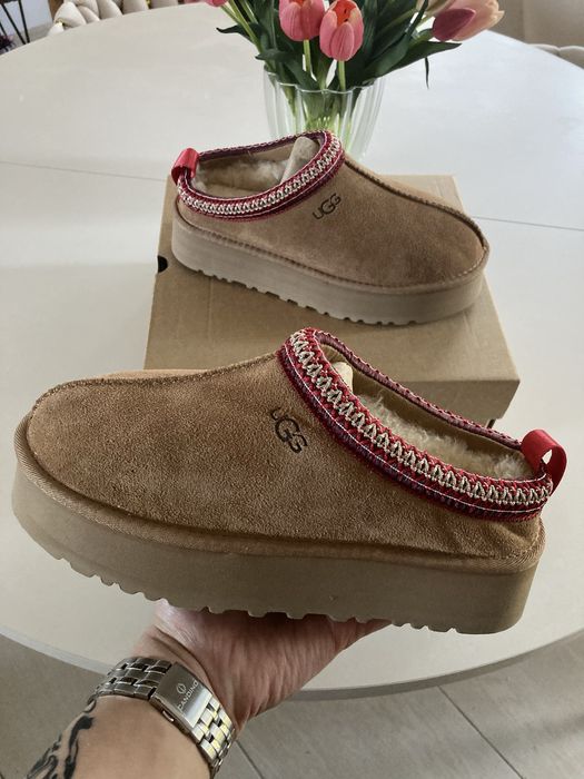 UGG Tazz Chestnut 39