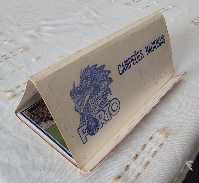Azulejo revigres comemorativo Camp. Nacionais 84/85 F. Clube do Porto