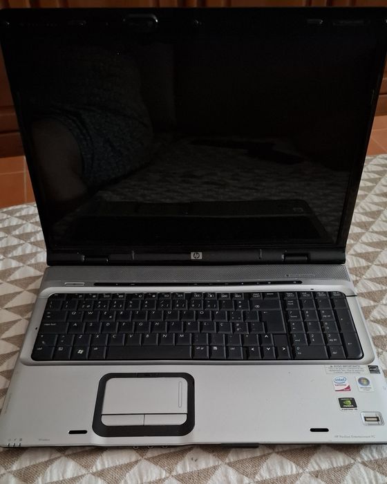 Portátil HP para peças não tem carregador
