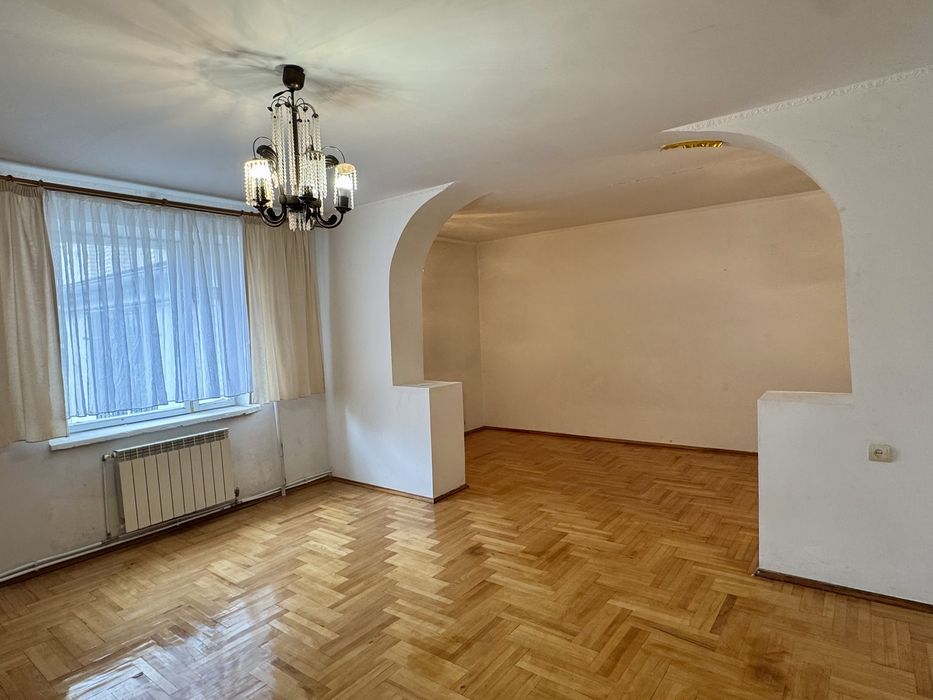 3 кімнатна квартира продаж 90м2