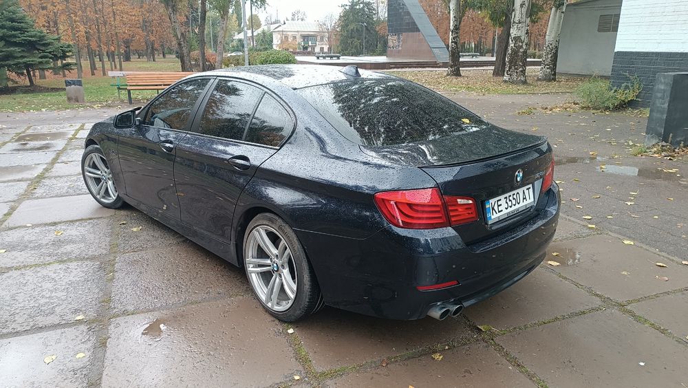 Продаю БМВ 5  ф10.