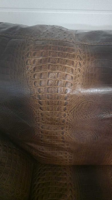 Sofá castanho Brianform 2 lugares, Novo