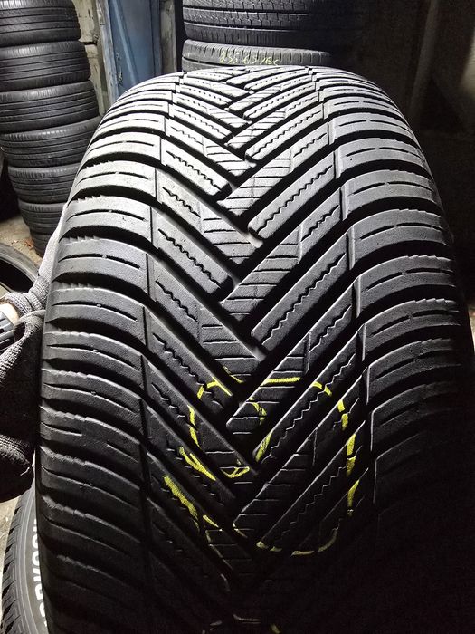 265/50R19 Pirelli PZero PZ4 110W