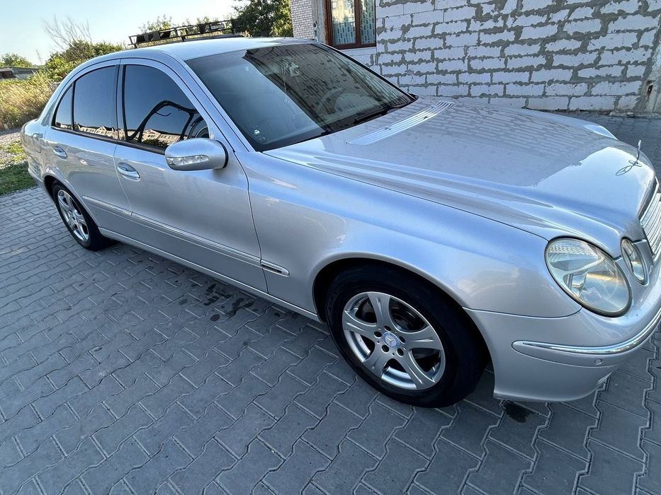 Продам  власне авто Mersedes E211 2003р. 2.2 дизель
