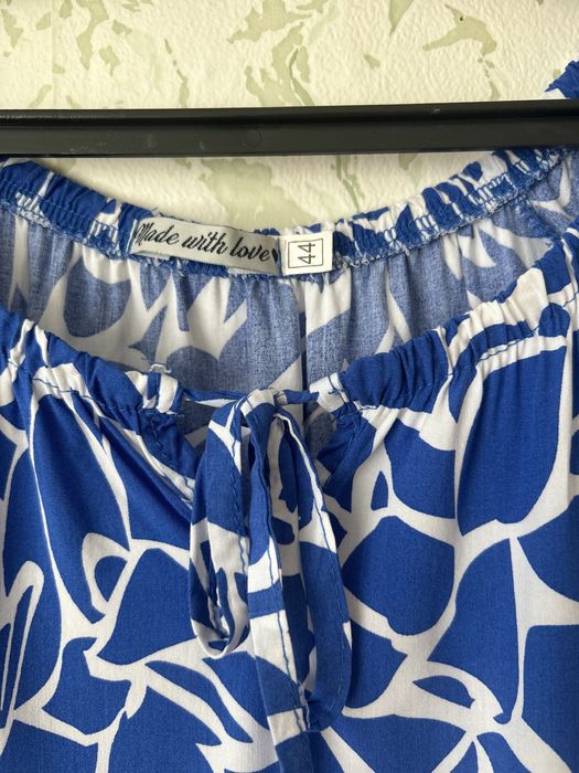 Сукня штапель синьо-білого кольору