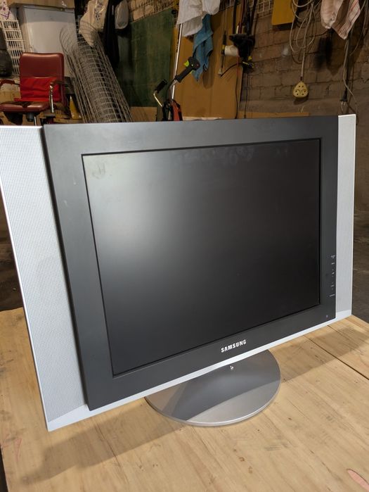 Телевизор Samsung