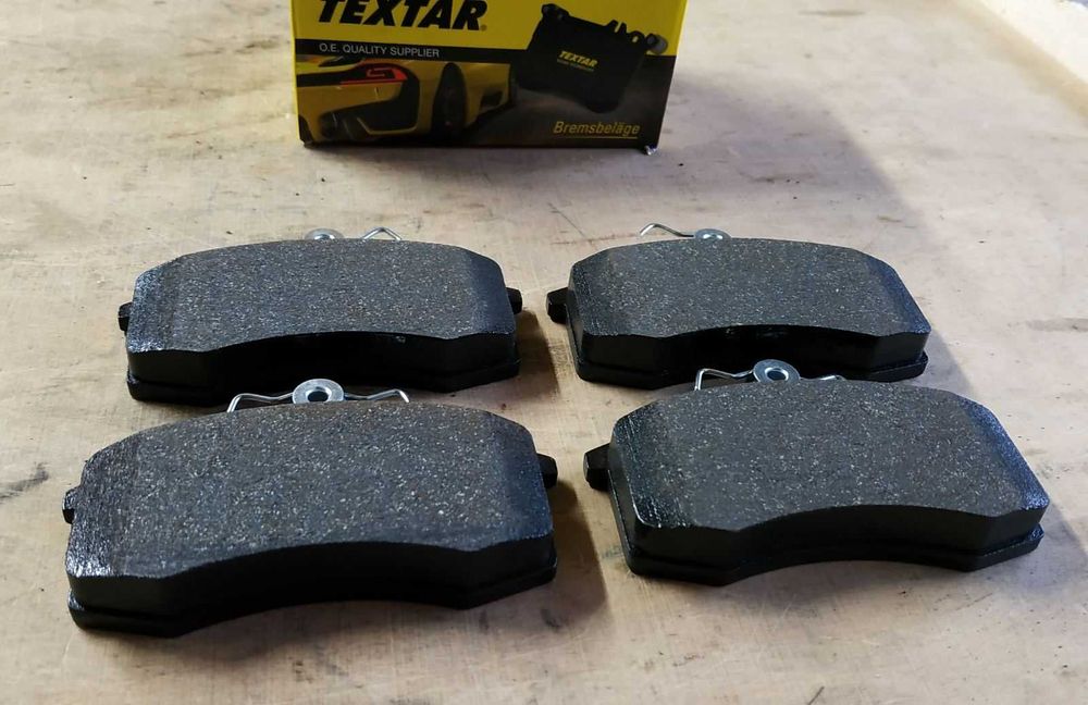 Колодки тормозные • ВАЗ 2108 • Textar