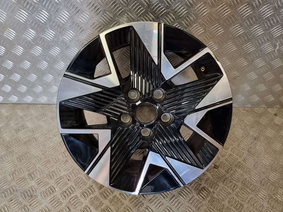 Nissan townstar alufelga 16" 6j 5x114,3 et38
